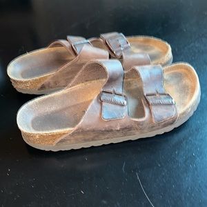 Arizona Soft Footbed Birkenstocks | Size: 39